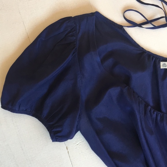 Top - Picture 3 of 8